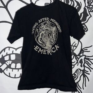 Emerica wolf tshirt